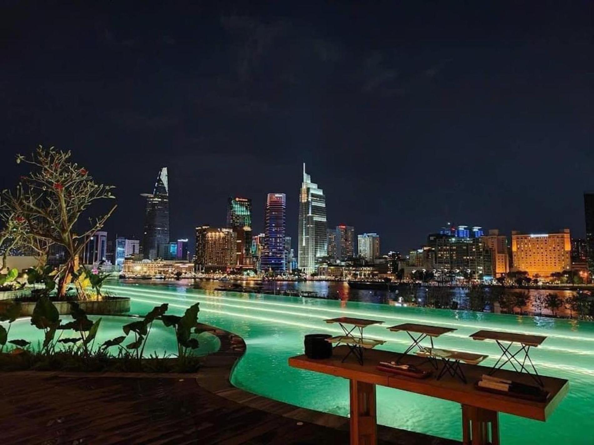 The Opera Apartment Cental Saigon Free Pool-Gym-Sauna Room- Golf Mini Ciudad Ho Chi Minh  Exterior foto