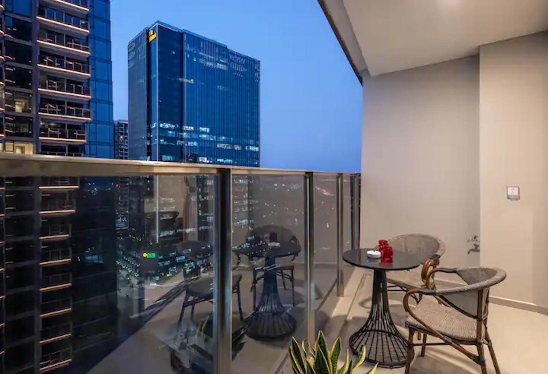 The Opera Apartment Cental Saigon Free Pool-Gym-Sauna Room- Golf Mini Ciudad Ho Chi Minh  Exterior foto