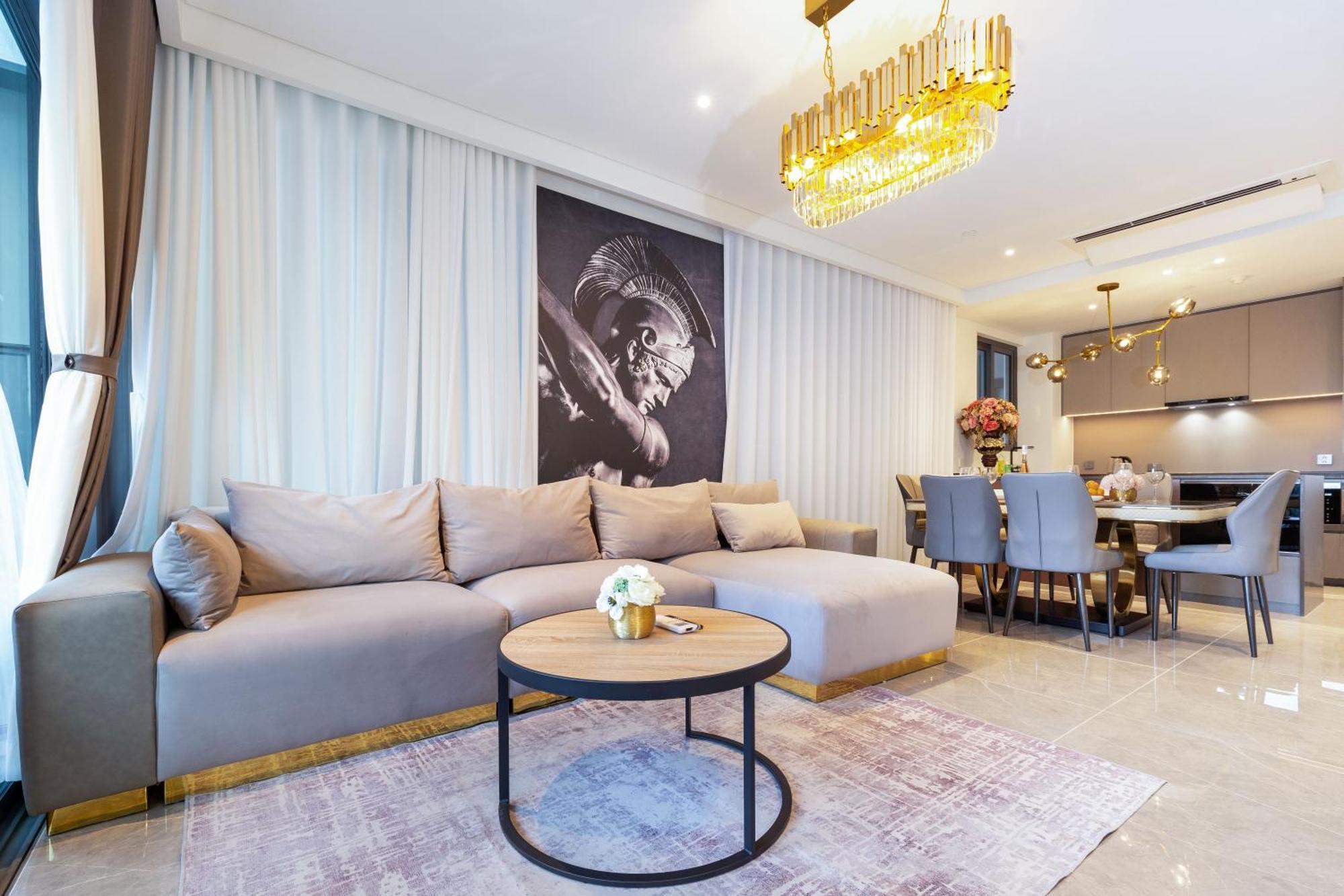 The Opera Apartment Cental Saigon Free Pool-Gym-Sauna Room- Golf Mini Ciudad Ho Chi Minh  Exterior foto