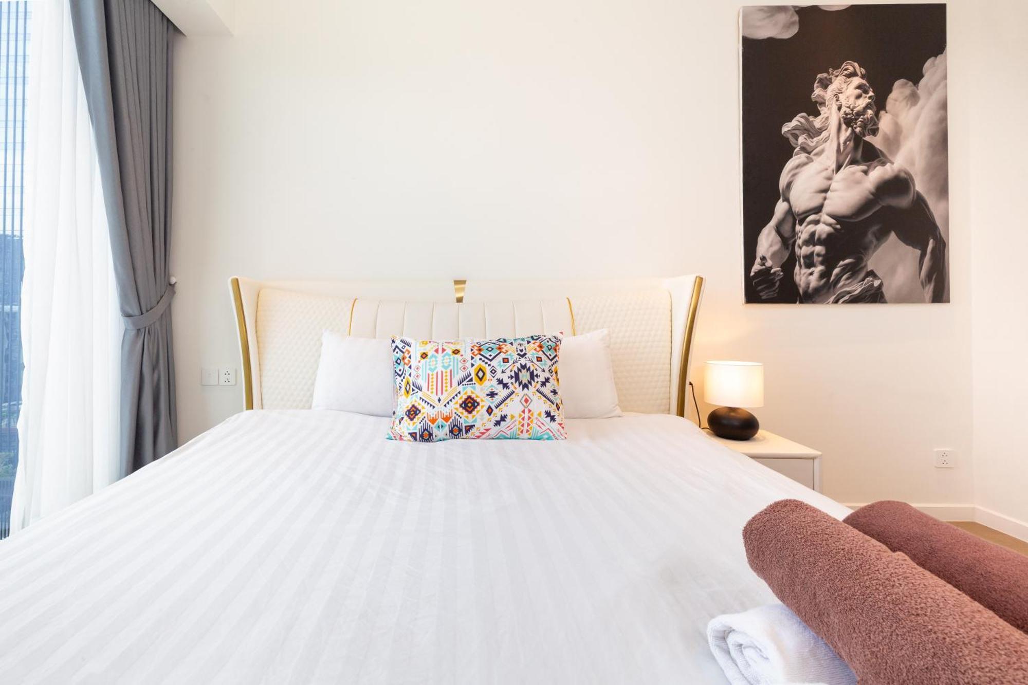 The Opera Apartment Cental Saigon Free Pool-Gym-Sauna Room- Golf Mini Ciudad Ho Chi Minh  Exterior foto